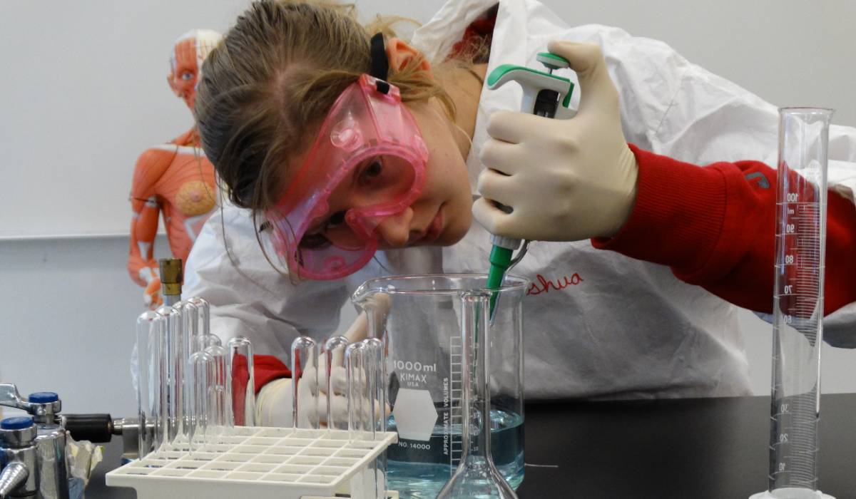 Lab student high school dual enrollment